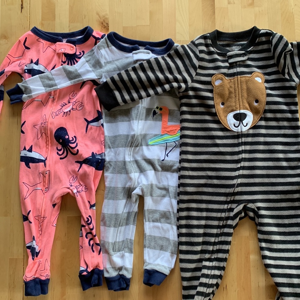 Bundle of 3 Carter’s PJs Longsleeve 18M
